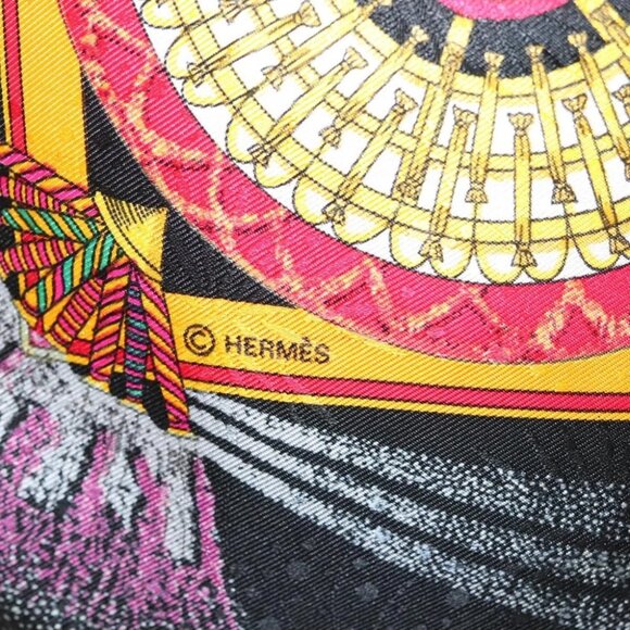 HERMES Carre 90 Scarf ""FEUX D' ARTIFICE"" Silk Black Auth hk2955 - Picture 11 of 12